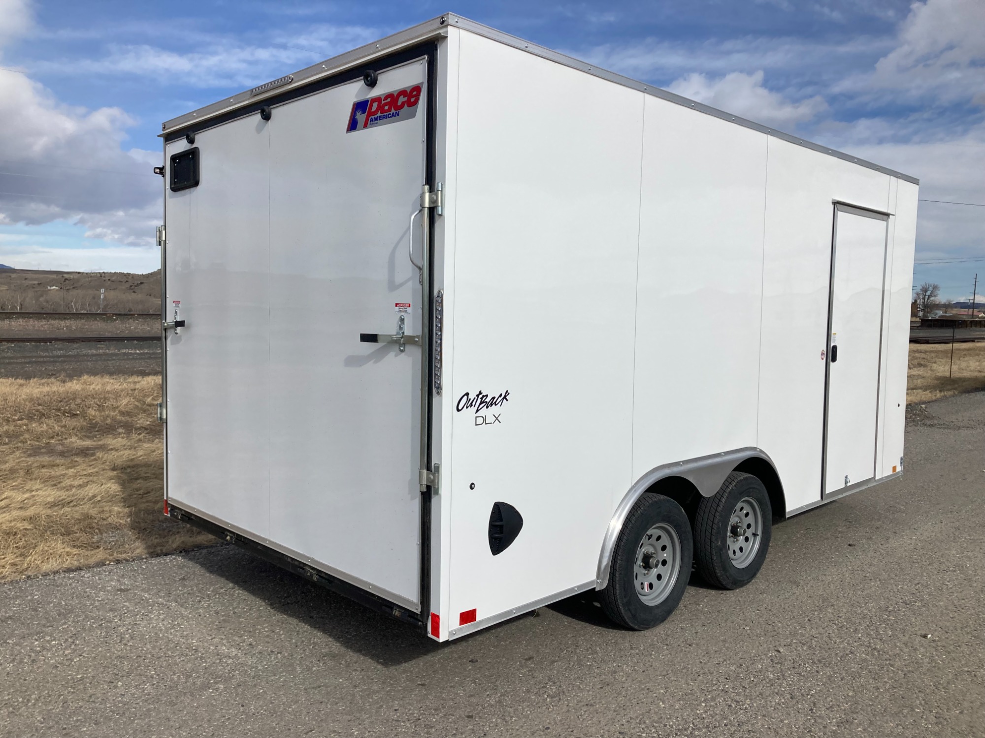 photo of Pace Journey SE 81/2 x 16 V-nose Cago